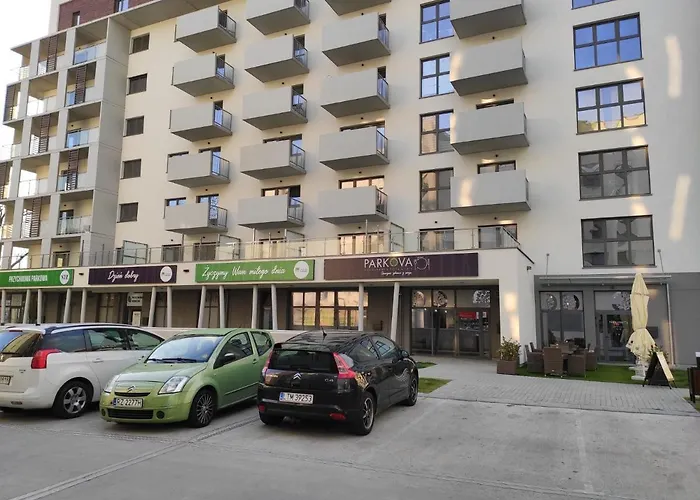 Apartament Parkowy דירה *